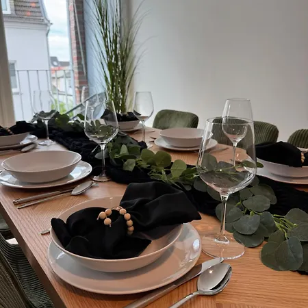 E&e Aparts * بادربورن